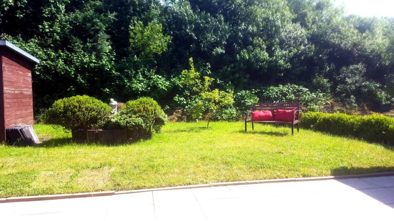 Gruener Garten Wilhelmshaven Esterno foto